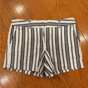 Ann Taylor Factory Signature Striped Tailored Shorts – Size 8